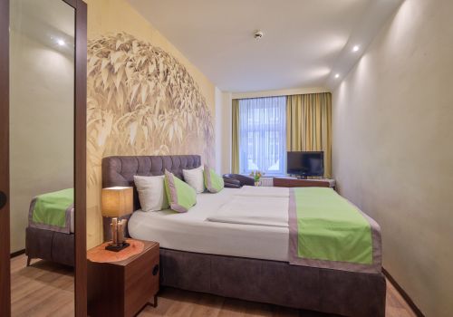 Apartment mit 4 Zimmern im Erdgeschoss